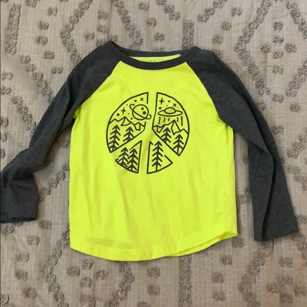 Long sleeve shirt
